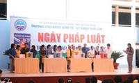 Journée du droit vietnamien: en avant la loi